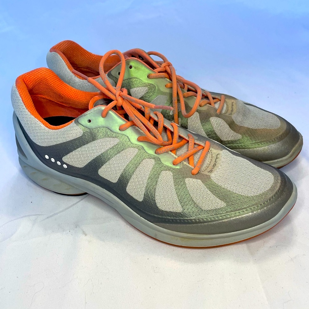 Ecco Sneakers